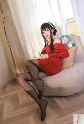 (Koleksi online) Aqua 水淼–Yor Forger Red Sweater (68P)