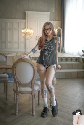 (Suicide Girls) 23 Juli 2025 – Alenagzhel – Kue Ulang Tahunmu (41P)