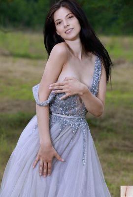 Aleksandrina – Alam Berkelas (120P)