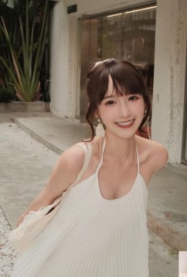 Si cantik menawan “Ke Zi” menarik perhatian Anda dengan matanya yang menggoda dan payudaranya yang bulat (10P)