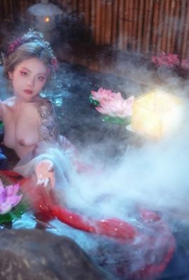 Mandi kecantikan klasik payudara besar