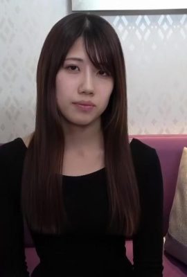 FC2-PPV-4300592 (Terkena tanpa riasan) Mika-chan, gadis cantik dengan wajah depan spesial (28P)