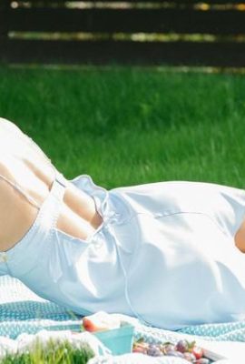 (Playboy Plus) 03 Agustus 2025 Pra-Rilis – Terselubung Dalam Hijau (32P)