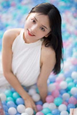 Gaun putih Yuwen (21P