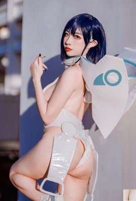 Nisa – Pakaian Pertempuran (18P)