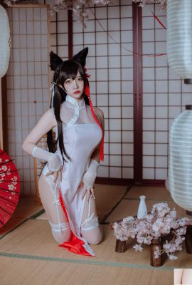 Nisa – Azur Lane Atago Cheongsam Milik Anjing (22P)