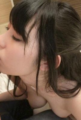 Istri berdada, dia harus makan creampie di dapur agar puas, jadi jagalah satu (11P)