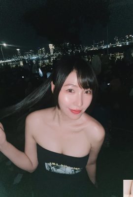 Senyuman dan tubuh menggoda “Cosmic Nana” membuat orang langsung jatuh cinta (10P)