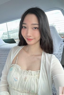 Paras cantik “Sandykaka Sandy” bikin netizen teriak tak tahan (10P)