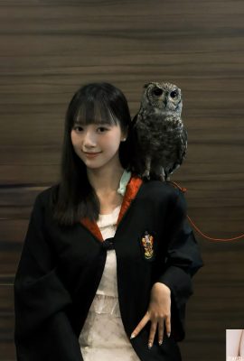 “Jin Xia” memiliki mata besar yang sangat imut dan sosok ramping dengan saraf optik yang provokatif (10P)